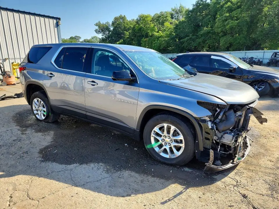 2020 CHEVROLET TRAVERSE LS  