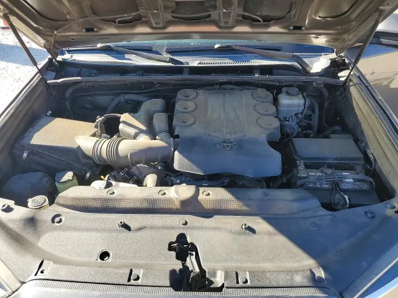 2014 TOYOTA 4RUNNER SR5  