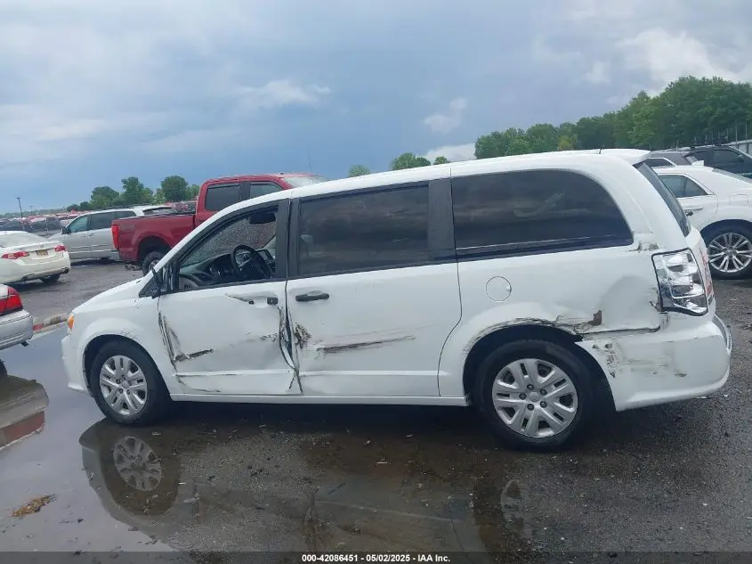 2020 DODGE GRAND CARAVAN SE