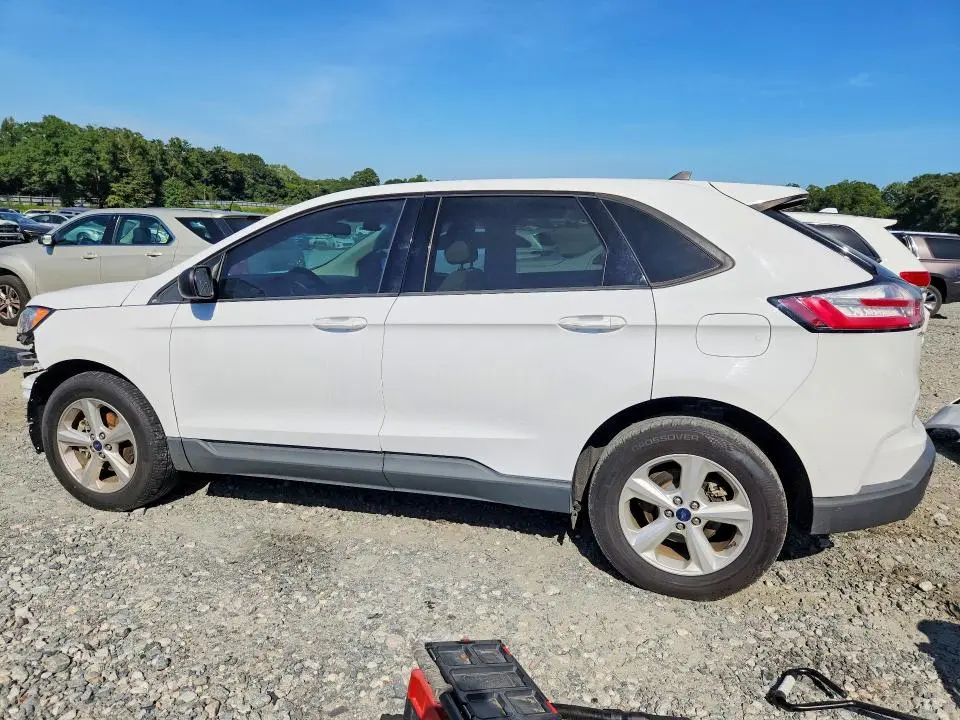 2020 FORD EDGE SE  