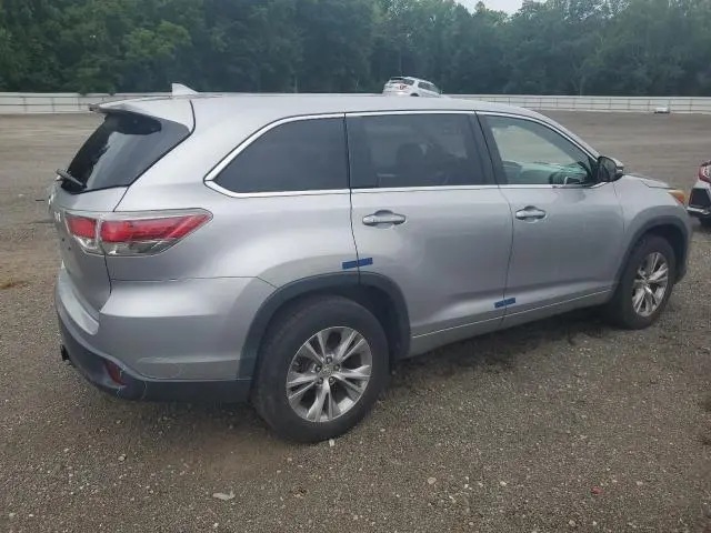 2015 TOYOTA HIGHLANDER LE  