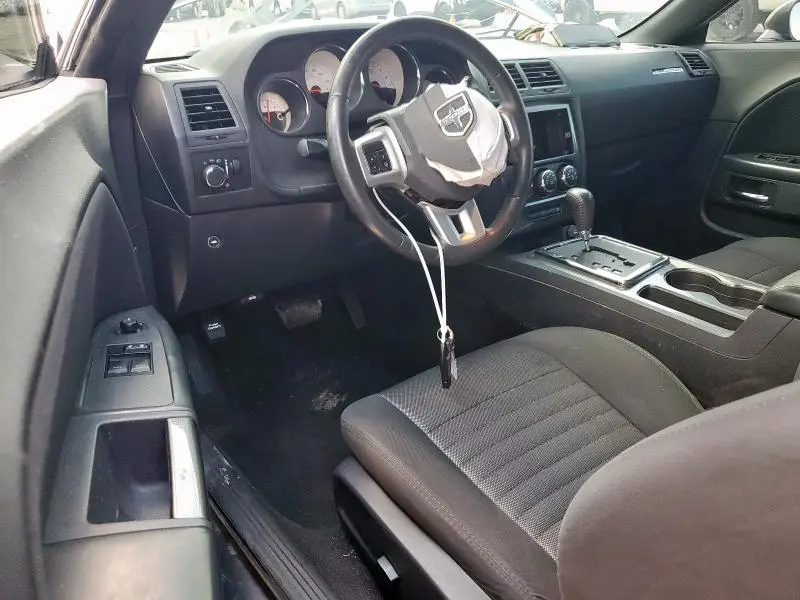 2014 DODGE CHALLENGER SXT  