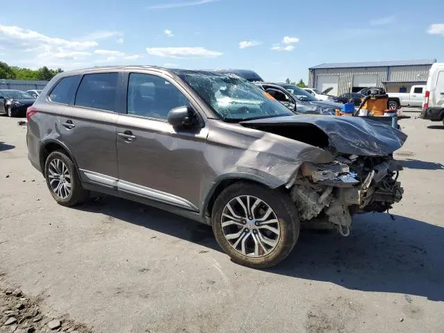 2018 MITSUBISHI OUTLANDER ES  