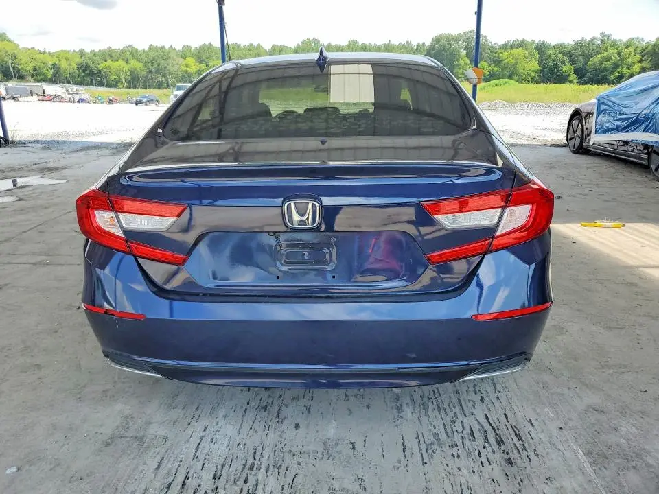 2019 HONDA ACCORD LX  