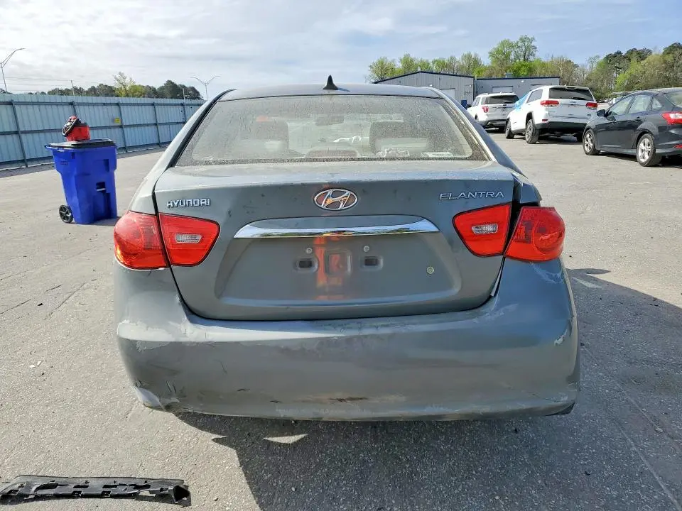 2010 HYUNDAI ELANTRA GLS  