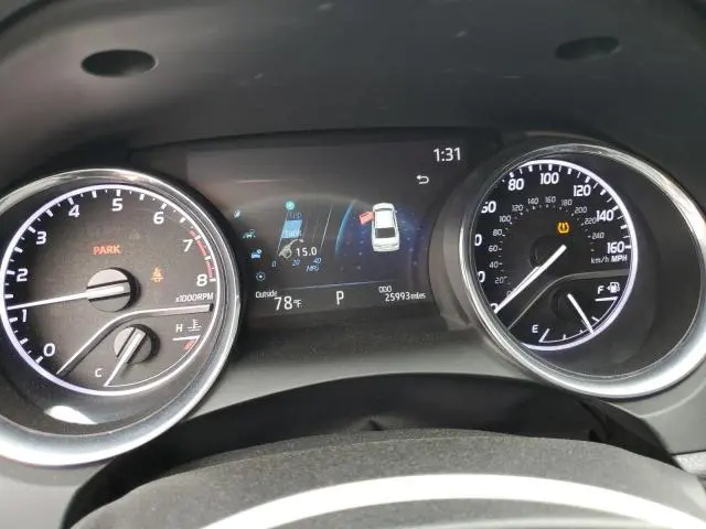 2020 TOYOTA CAMRY SE  