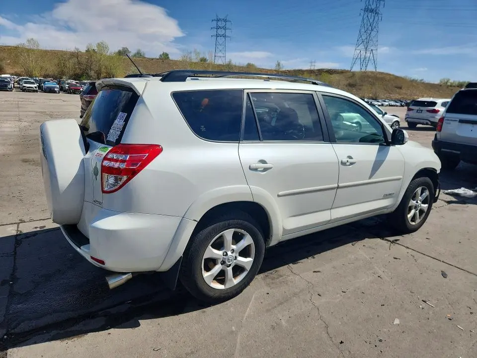 2010 TOYOTA RAV4 LIMITED  