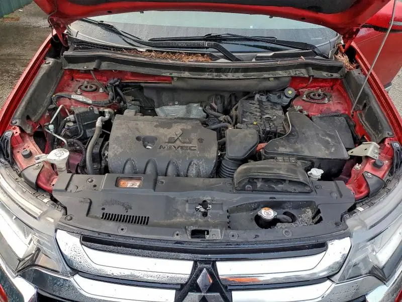 2017 MITSUBISHI OUTLANDER SE  