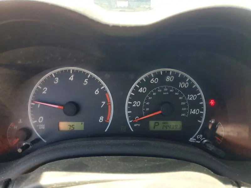 2011 TOYOTA COROLLA LE  