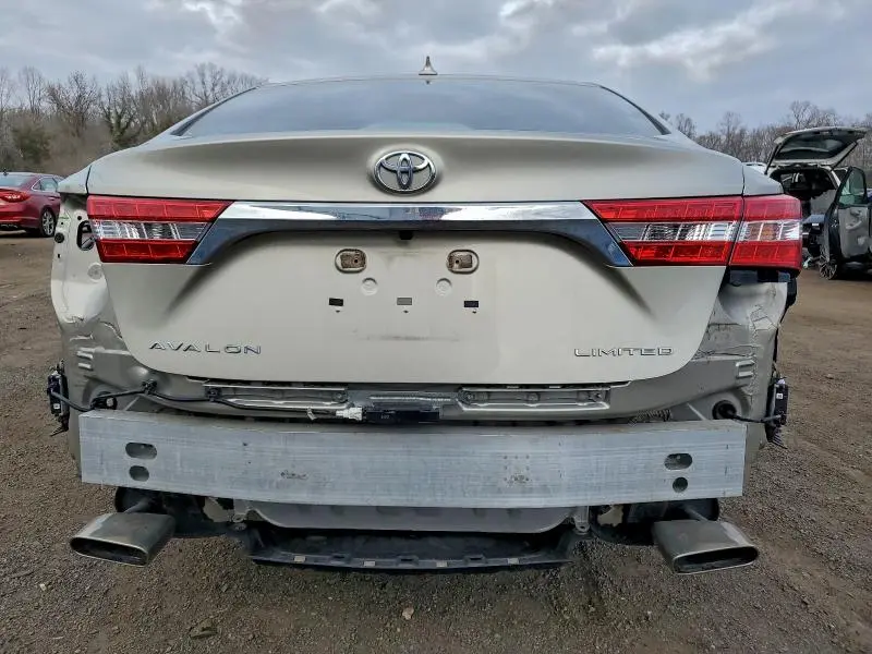 2015 TOYOTA AVALON XLE  