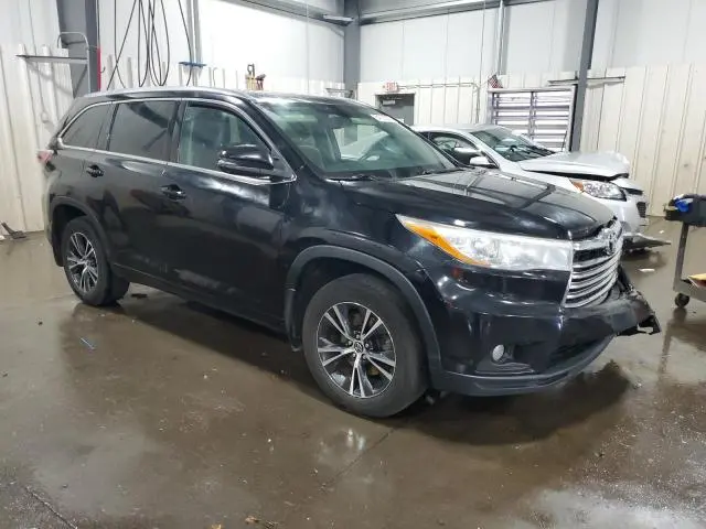2016 TOYOTA HIGHLANDER XLE  
