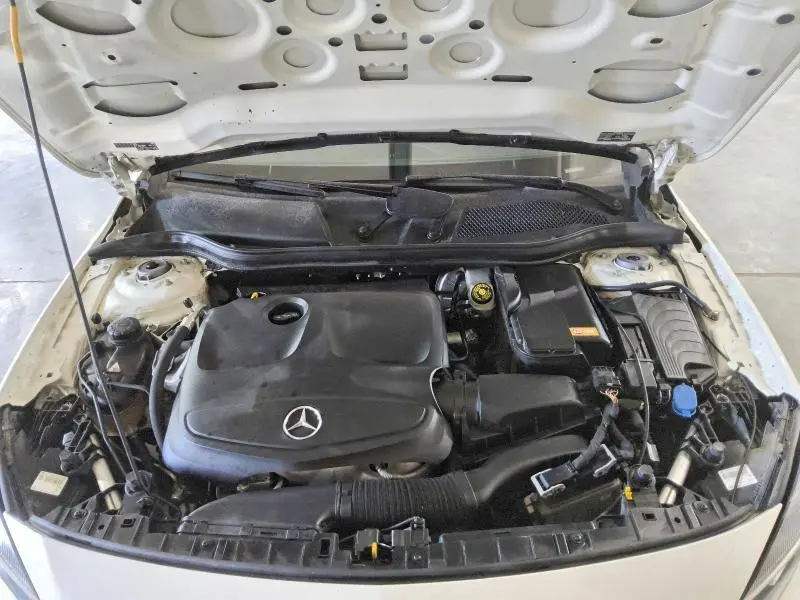 2016 MERCEDES-BENZ GLA 250  
