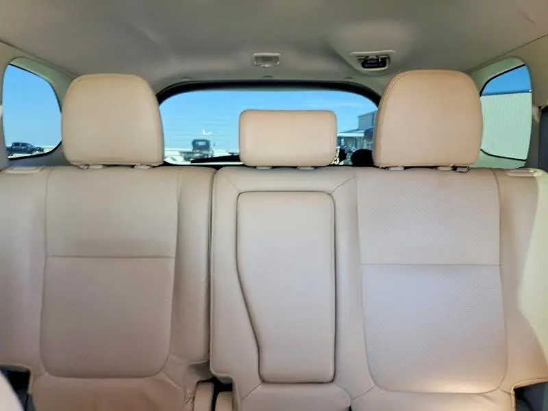 2017 MITSUBISHI OUTLANDER SE  