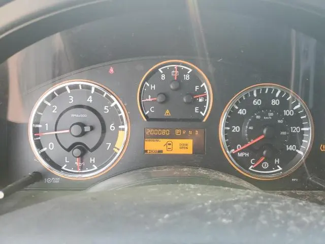 2010 NISSAN ARMADA SE  