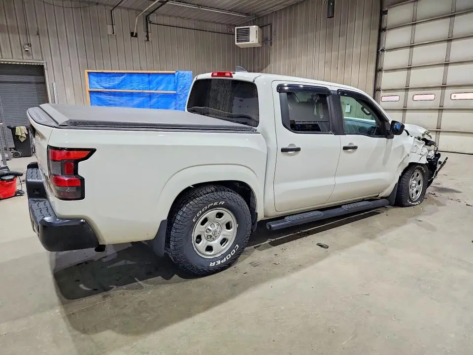 2022 NISSAN FRONTIER S  