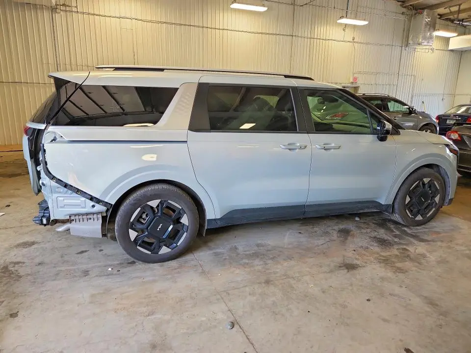 2025 KIA CARNIVAL EX  