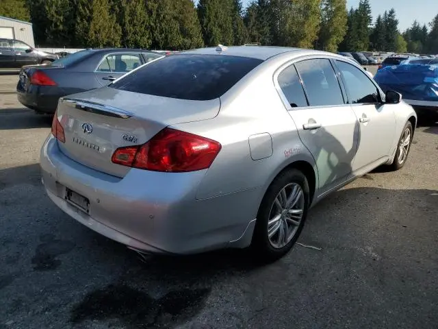 2010 INFINITI G37