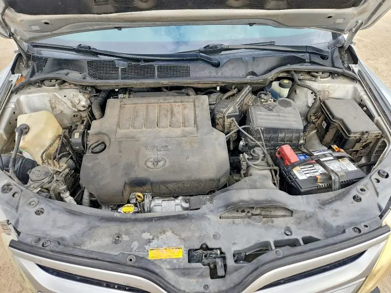 2013 TOYOTA VENZA XLE  