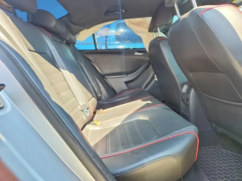 2014 VOLKSWAGEN JETTA GLI  