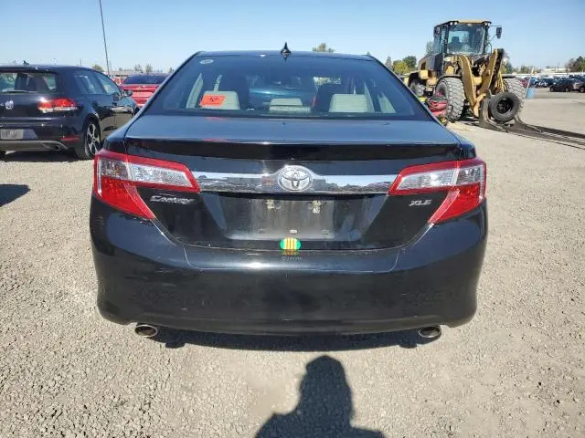 2012 TOYOTA CAMRY SE  