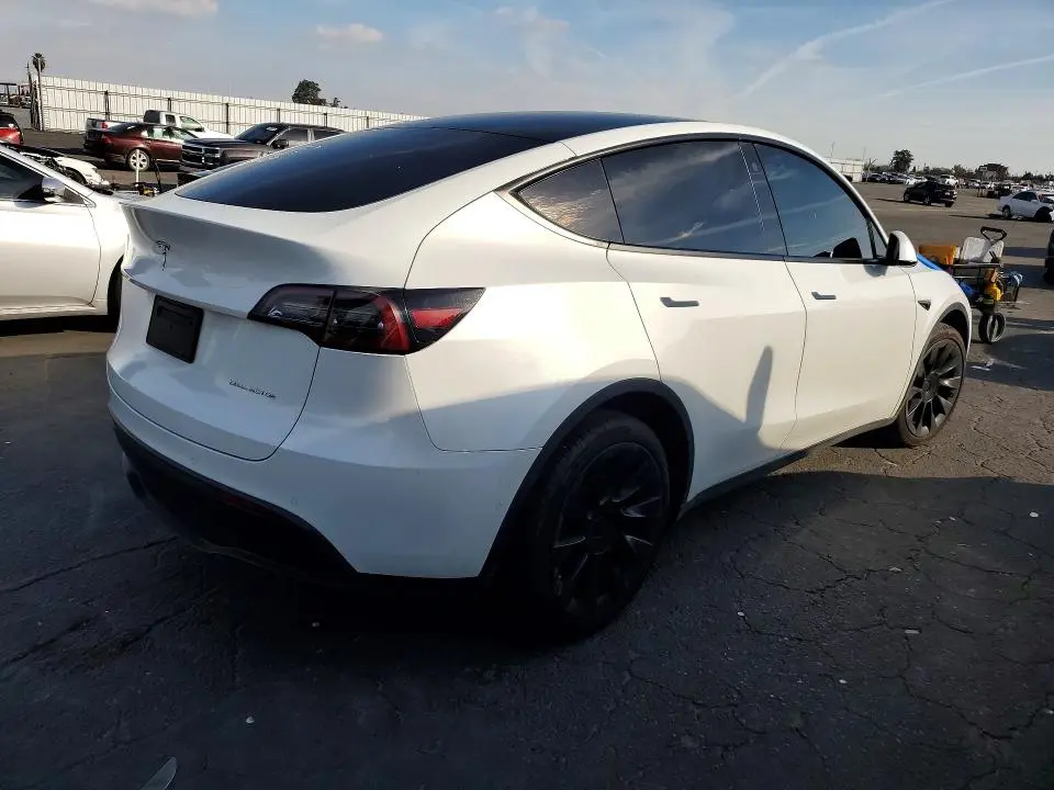 2022 TESLA MODEL Y   