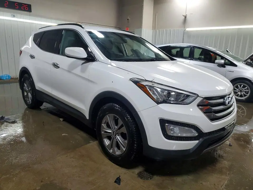 2016 HYUNDAI SANTA FE   