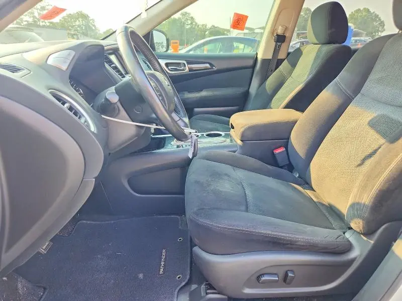 2014 NISSAN PATHFINDER SV  