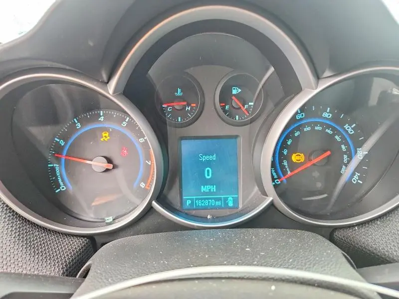 2012 CHEVROLET CRUZE LT  
