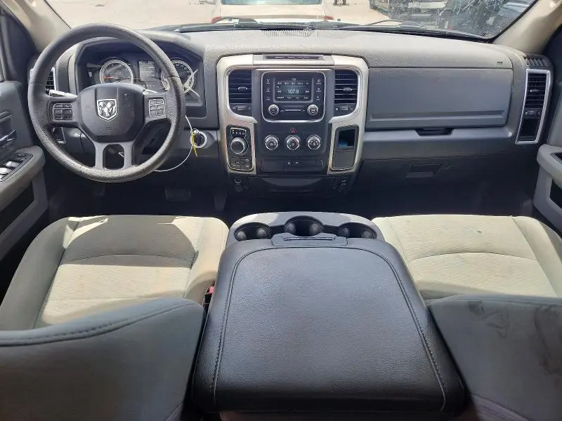 2018 RAM 1500 SLT  