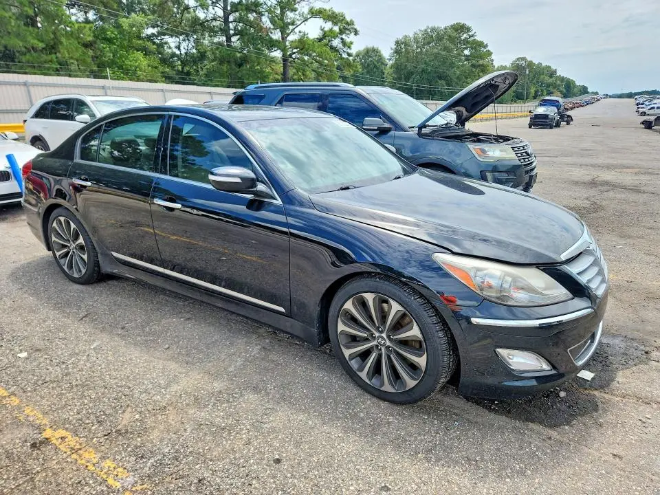 2013 HYUNDAI GENESIS 5.0L  