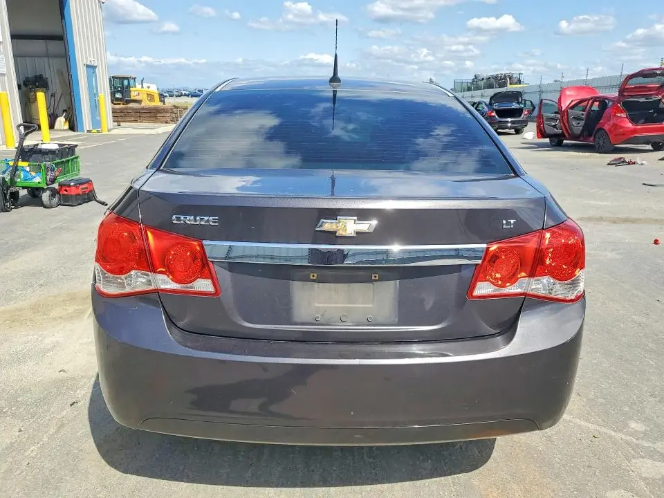 2014 CHEVROLET CRUZE LT  
