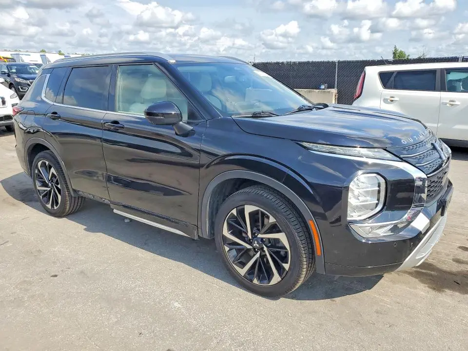 2022 MITSUBISHI OUTLANDER SEL  