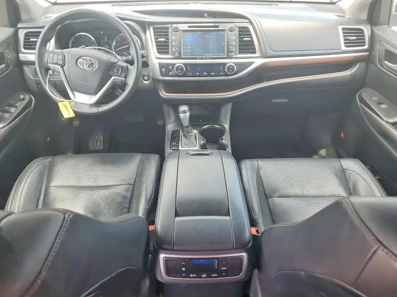 2016 TOYOTA HIGHLANDER LIMITED  