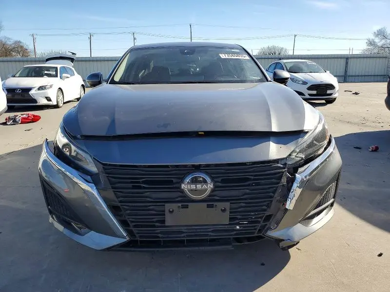 2023 NISSAN ALTIMA SL  