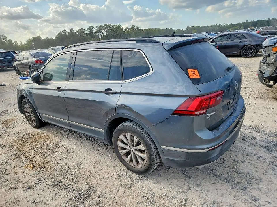 2018 VOLKSWAGEN TIGUAN SE  