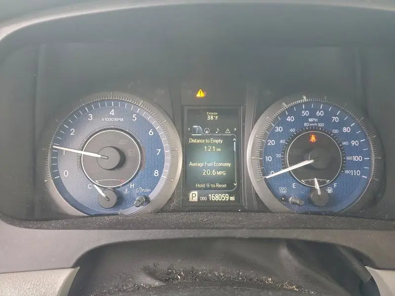 2016 TOYOTA SIENNA XLE  