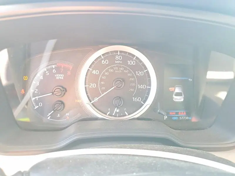 2021 TOYOTA COROLLA LE  