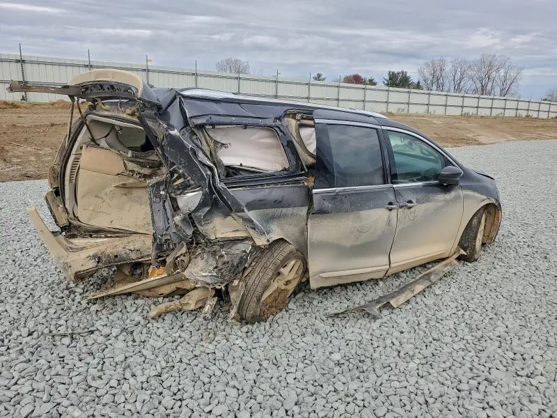 2020 CHRYSLER PACIFICA TOURING L PLUS  