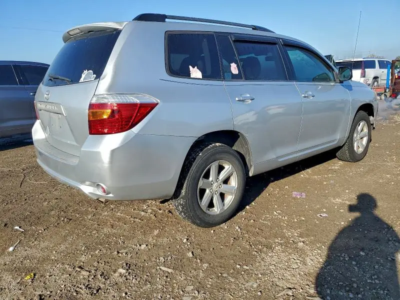 2010 TOYOTA HIGHLANDER   