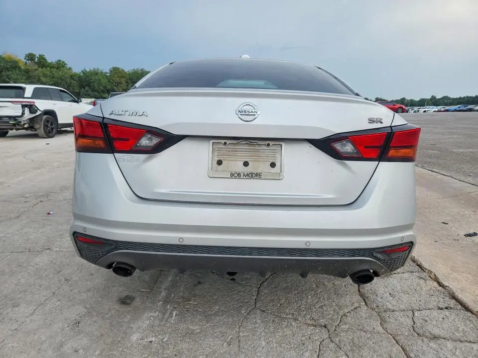 2020 NISSAN ALTIMA SR  