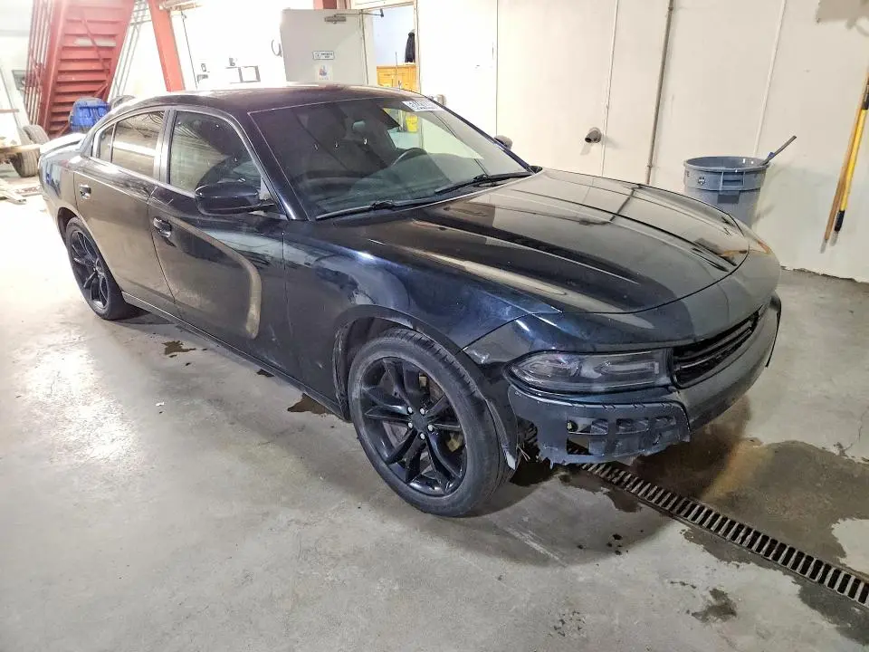 2018 DODGE CHARGER SXT  