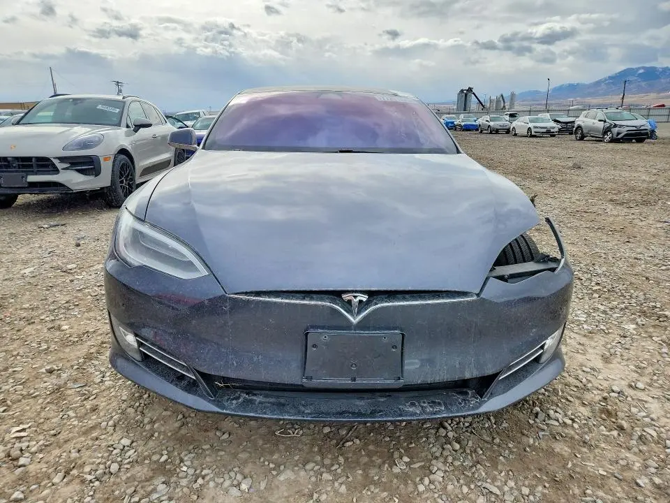 2020 TESLA MODEL S   