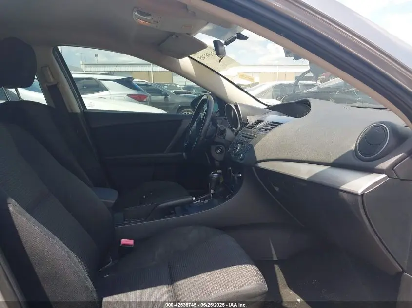 2012 MAZDA MAZDA3 I TOURING