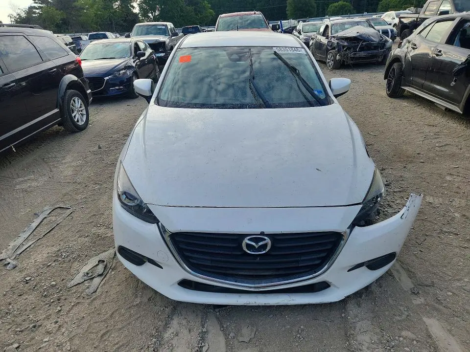 2017 MAZDA 3 TOURING  