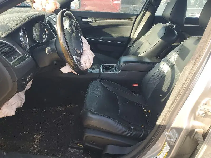 2011 CHRYSLER 300 LIMITED  