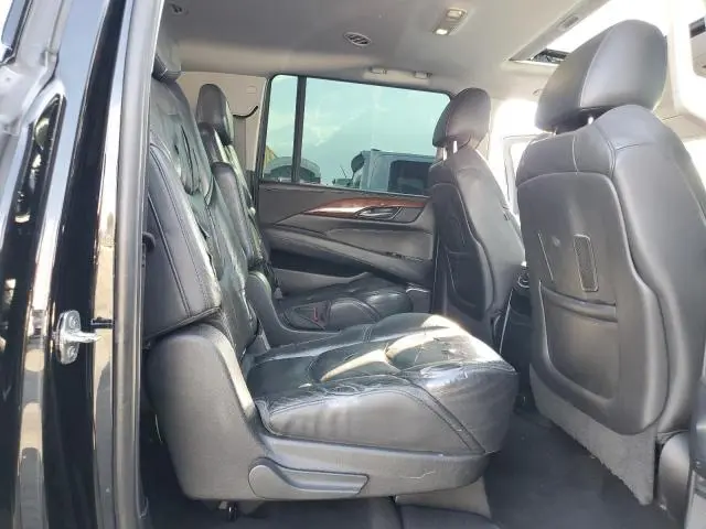 2019 CADILLAC ESCALADE ESV LUXURY  