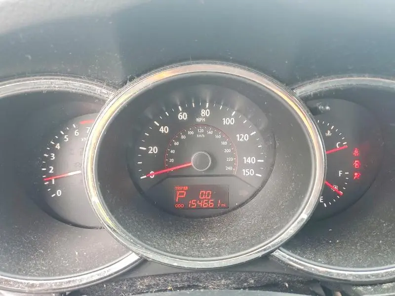 2011 KIA SORENTO LX  