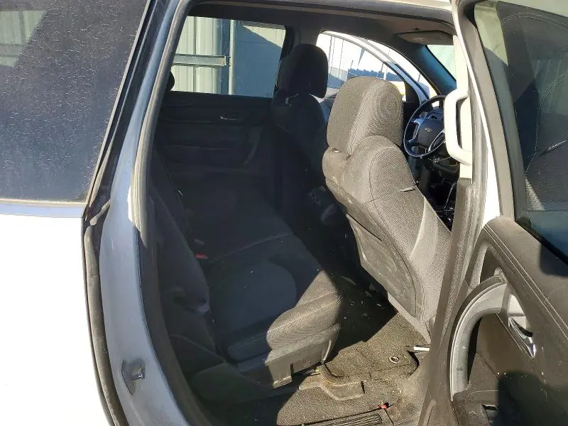 2014 CHEVROLET TRAVERSE LT  
