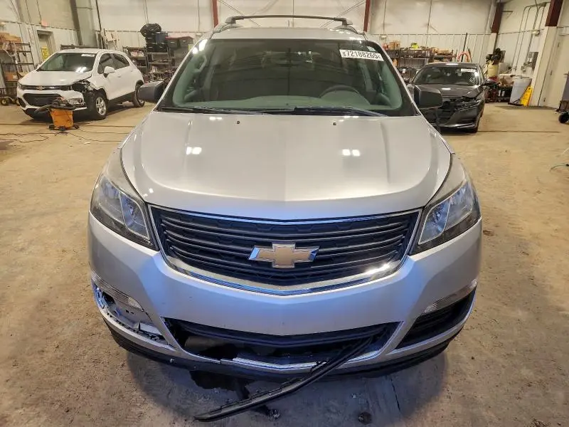 2014 CHEVROLET TRAVERSE LS  