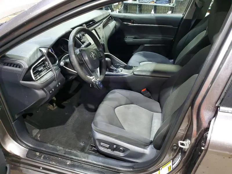 2019 TOYOTA CAMRY LE  